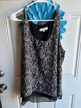 LOFT Black & White Leaf-Print Sleeveless Camisole